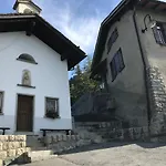 Nyaraló Du Pelerin-chalet De Montagne Jusqu'a 20 Personnes Orsières