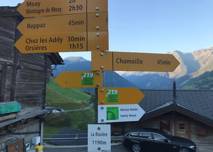 Du Pelerin-chalet De Montagne Jusqu'a 20 Personnes Orsières