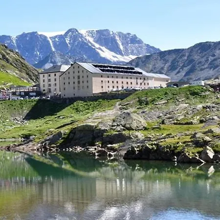 Du Pelerin-chalet De Montagne Jusqu'a 20 Personnes Vakantiehuis